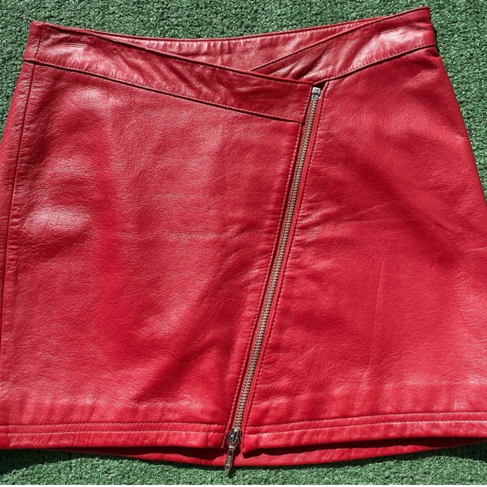 Wilsons Leather Red Asymmetrical Mini Skirt Zipper - Picture 7 of 15